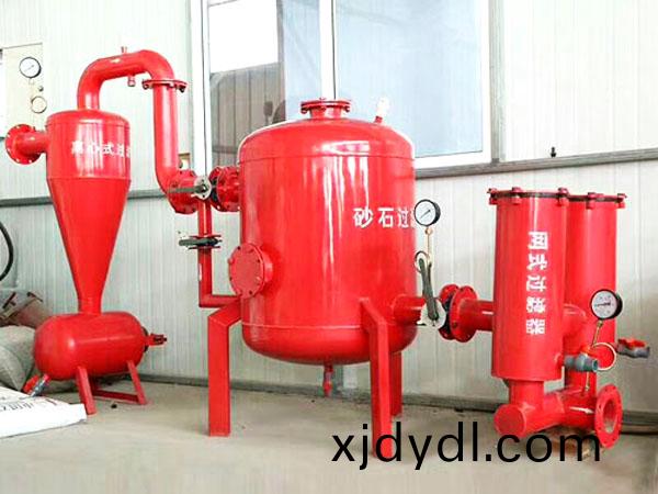 離心(xin)+砂石+網(wǎng)式(shi)三級過濾站
